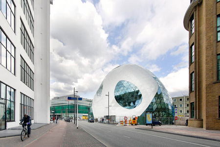     Массимилиано Фуксас    