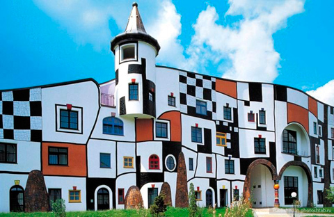  архитектурный проект  Фриденсрайх Хундертвассер    