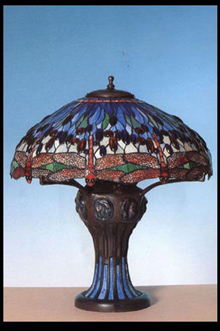 Витражная лампа Тиффани