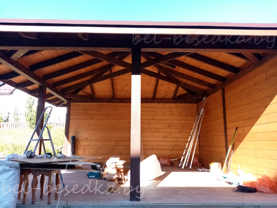  деревянная беседка  5x5м с панорамным остеклением 