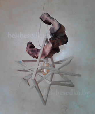   авторский стетильник  с  комлевым срезом 70-летней яблони 