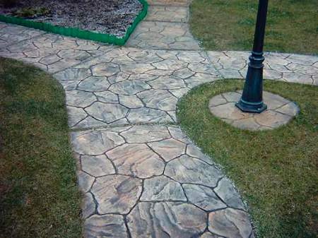  дорожки из  декоративного бетона  