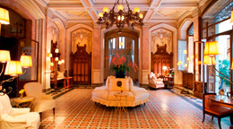  парадный интерьер  в стиле арт-нуво  