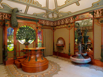   ювелирный магазин  Фуке,  работа Альфонса Мухи  