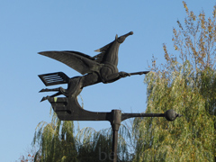   флюгер   «Крылатый конь», костел св. Роха, пр. Независимости 44А 